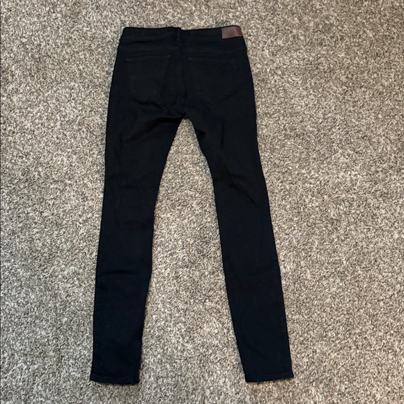 Hollister Low-Rise Super Skinny Black Jeans. Size 5 regular - Picture 3 of 3